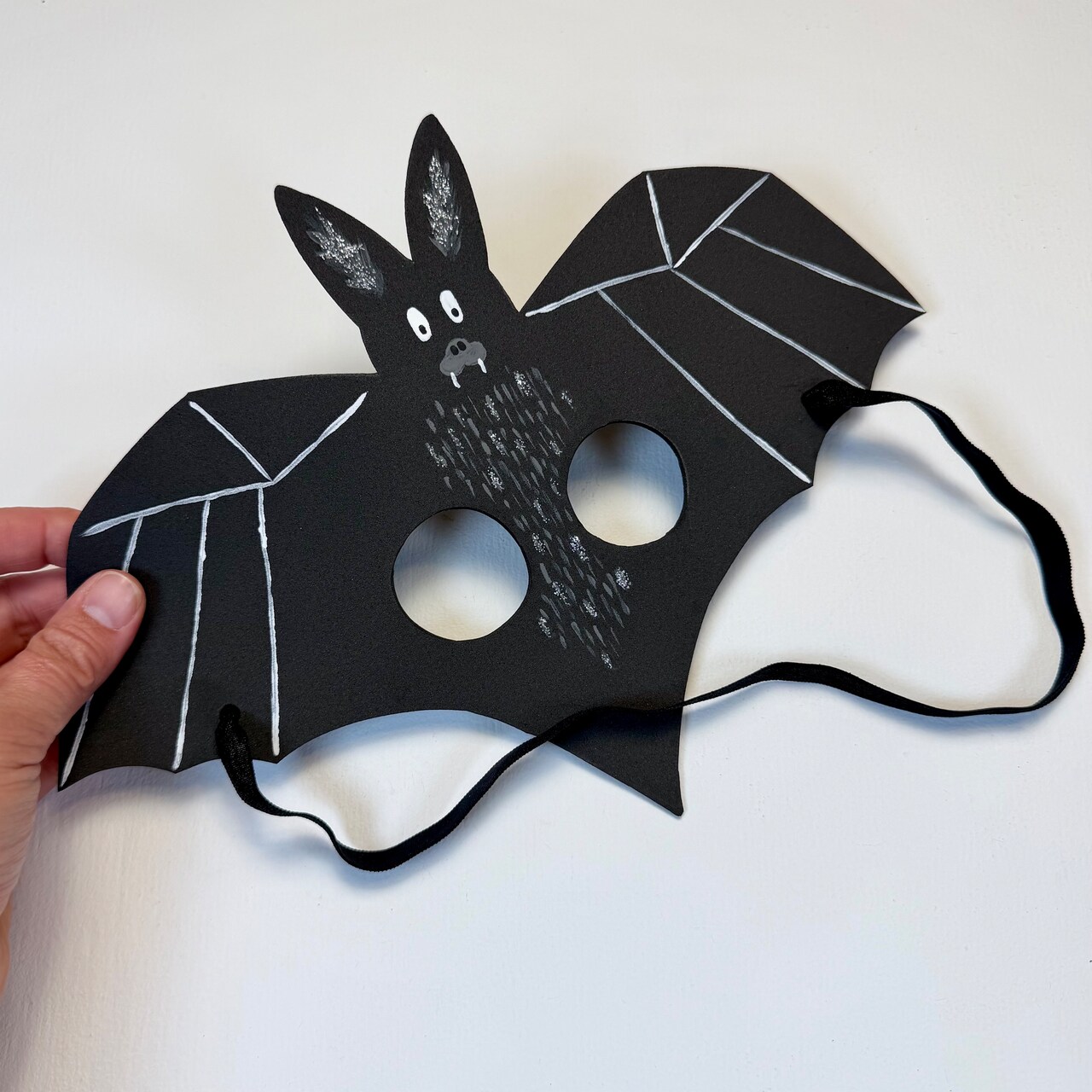 Kids Club: Halloween Bat Mask
